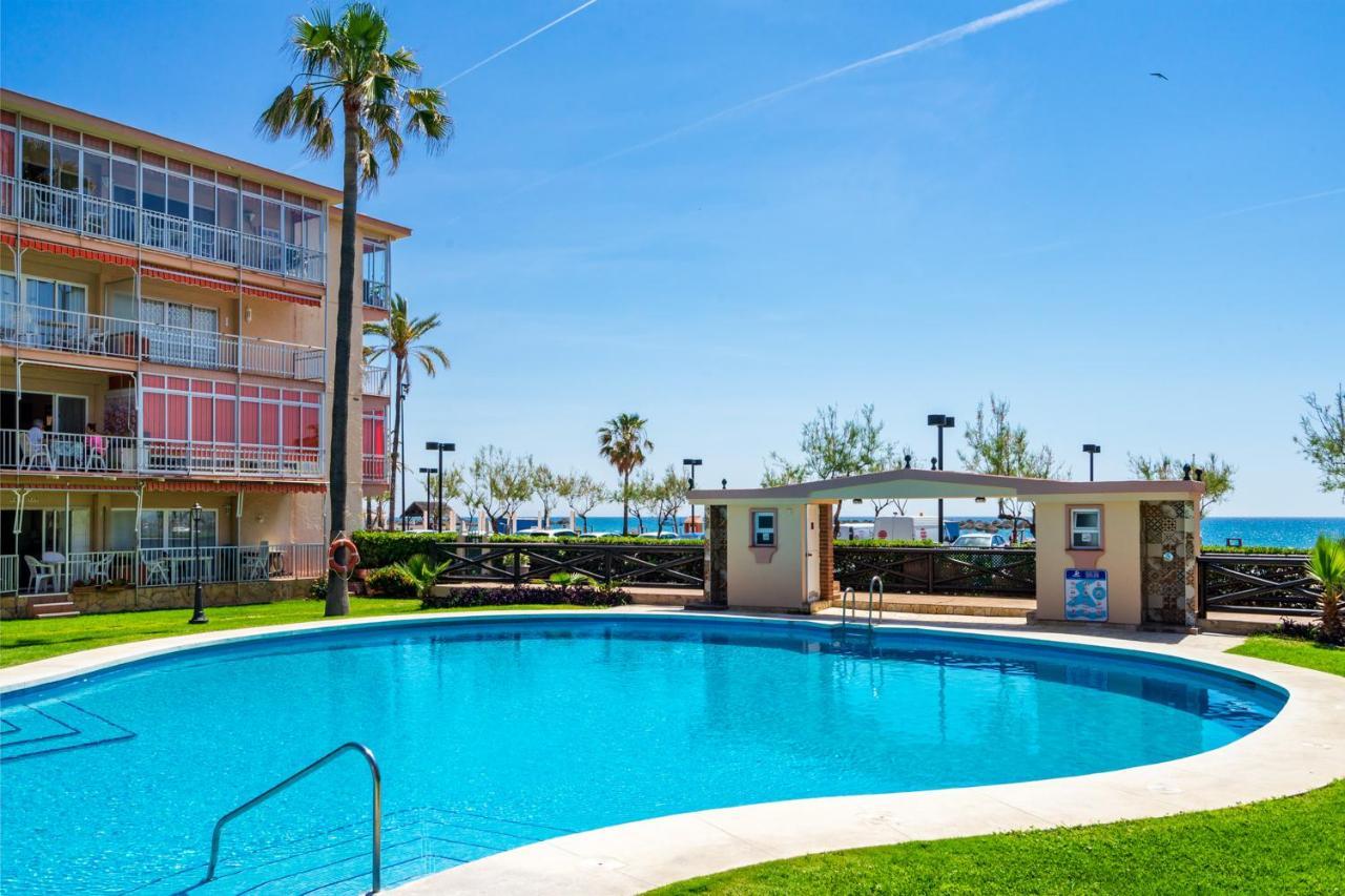 Beachfront Seaview Apartment In Los Boliches By Costarentals - Ref 141 Fuengirola Zewnętrze zdjęcie